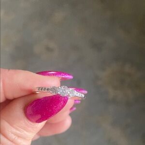 Pandora rhinestone ring size 9 silver